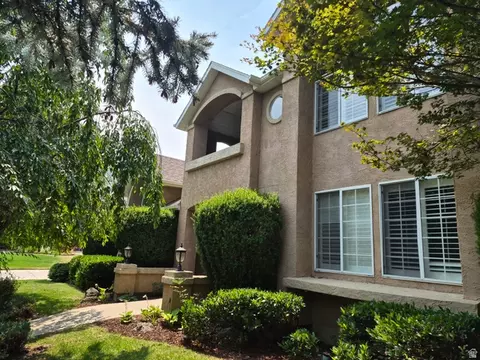 2156 E Gambel Oak Dr, Sandy, UT 84092
