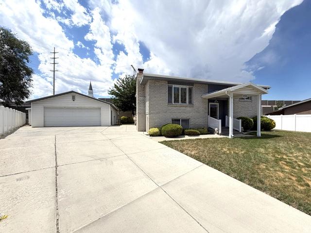 4666 S Edgeware Ln W, Taylorsville, UT 84129