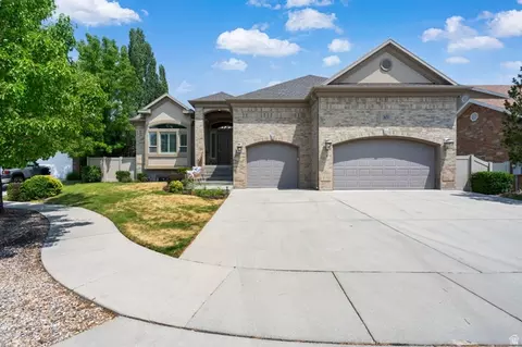 1653 E Crescent View Cir S, Sandy, UT 84092