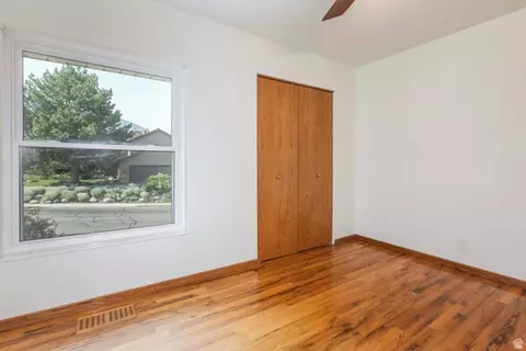 Bedroom - 3205 E Bell Canyon Rd S, Sandy, UT 84092 photo 6 of 9