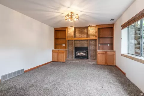Living - 3205 E Bell Canyon Rd S, Sandy, UT 84092 photo 6 of 6