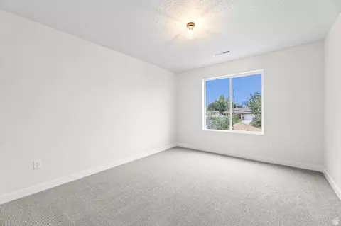 617 W 5th Ave S, Midvale, UT 84047 photo 23