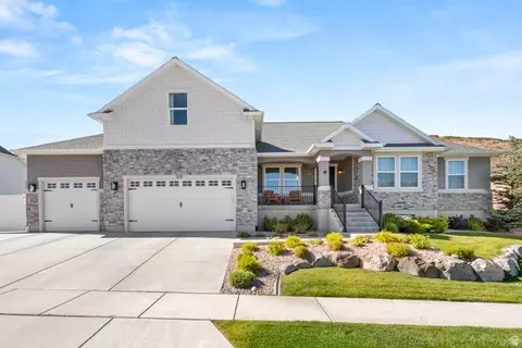 528 W Autumn Hills Blvd, Lehi, UT 84043