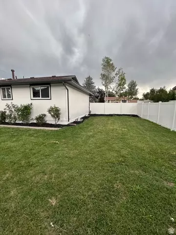9789 S 285 E, Sandy, UT 84070 photo 14