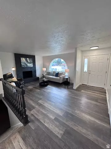 9789 S 285 E, Sandy, UT 84070 photo 4