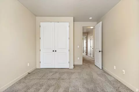 990 W 950 N, Orem, UT 84057 photo 29