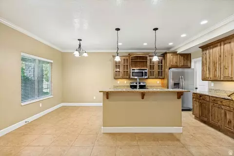 990 W 950 N, Orem, UT 84057 photo 4