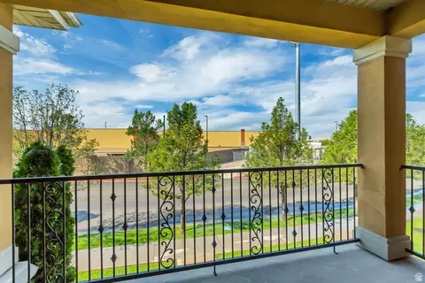 990 W 950 N, Orem, UT 84057 photo 23