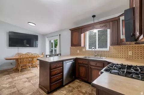 1643 S 2600 E #38C, Spanish Fork, UT 84660 photo 9