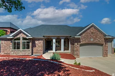 548 S Lofty Ln E, North Salt Lake, UT 84054