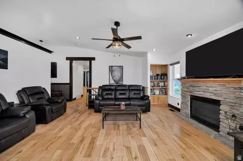 583 S 225 E, Providence, UT 84332 photo 9