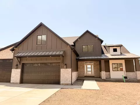 619 E Mountain Rd N, North Ogden, UT 84414
