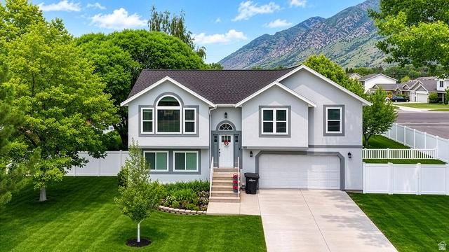 464 W Saddleback Dr, Springville, UT 84663