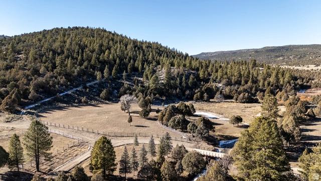1955 W Mammoth Creek Rd, Hatch, UT 84735