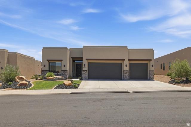 1319 W Pocket Mesa Dr, Saint George, UT 84770