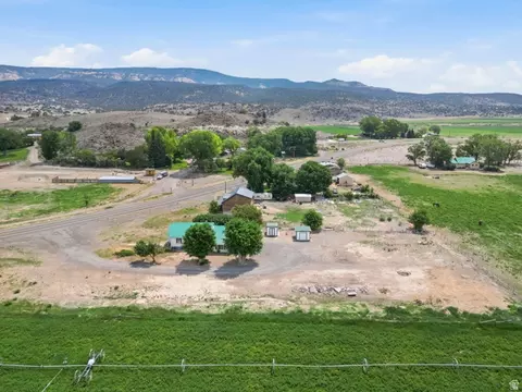 566 S Main St, Lyman, UT 84749 photo 40