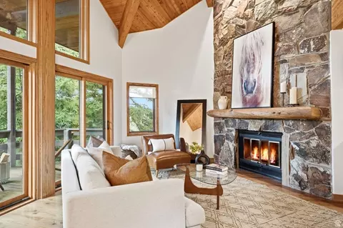 5925 Royal St #8, Park City, UT 84060