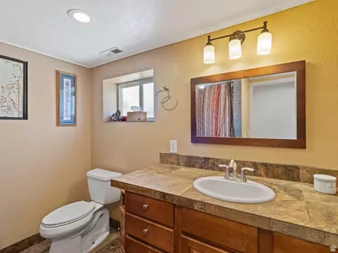 449 E 900 N, Orem, UT 84097 photo 20