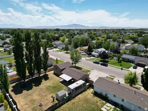 1815 Allison Way, Syracuse, UT 84075 photo 27