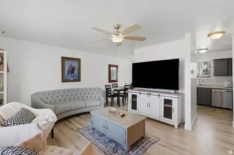 1815 Allison Way, Syracuse, UT 84075 photo 4