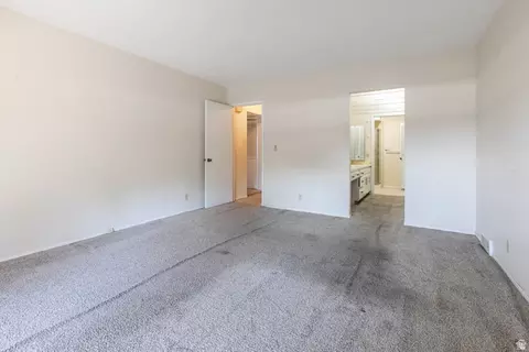 302 E Peach Ln S, Bountiful, UT 84010 photo 11