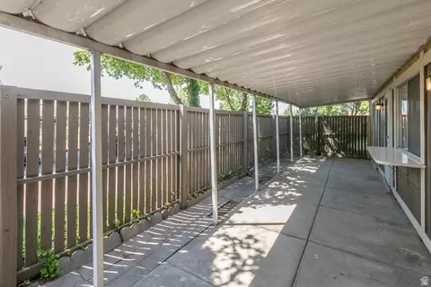 302 E Peach Ln S, Bountiful, UT 84010 photo 18