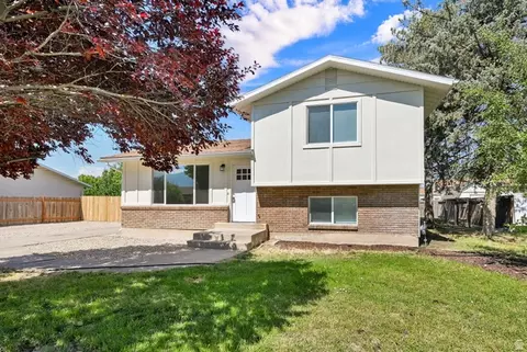 958 N 2075 W, Farr West, UT 84404