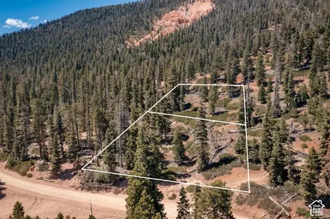 5150 W North Rd, Duck Creek Village, UT 84762