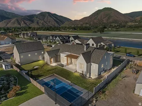 View/Area - 478 S Maple Lakes Dr, Mapleton, UT 84664 photo 2 of 4