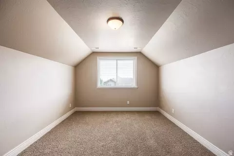 Bedroom - 258 E Red Leaf Dr, Draper, UT 84020 photo 6 of 6