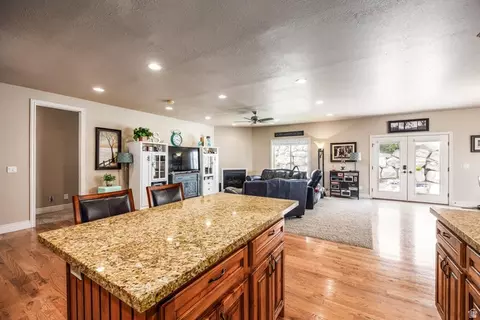 Other - 258 E Red Leaf Dr, Draper, UT 84020 photo 1 of 7