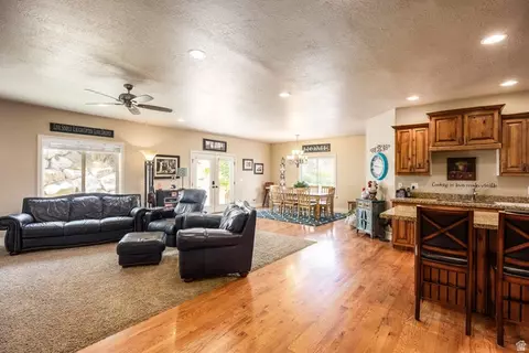 Other - 258 E Red Leaf Dr, Draper, UT 84020 photo 2 of 7