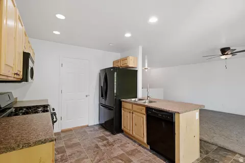 Kitchen - 2012 E 1180 S, Spanish Fork, UT 84660 photo 3 of 3