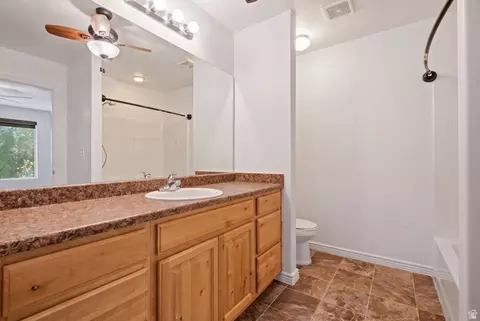 Bath - 2012 E 1180 S, Spanish Fork, UT 84660 photo 1 of 3