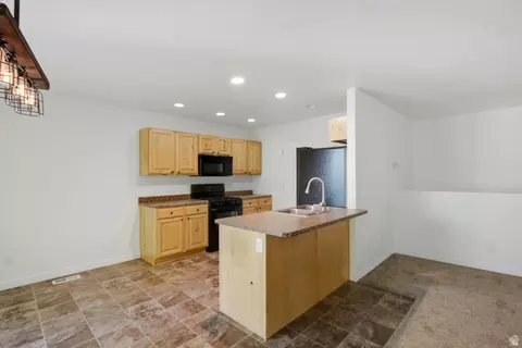 Kitchen - 2012 E 1180 S, Spanish Fork, UT 84660 photo 1 of 3