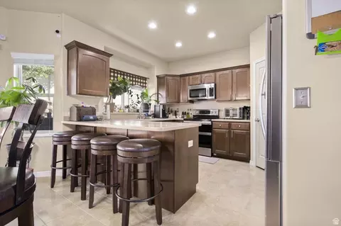 2005 E Redtail Way N, Layton, UT 84040 photo 12