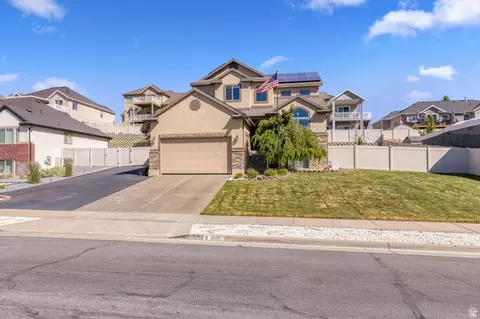2005 E Redtail Way N, Layton, UT 84040 photo 2