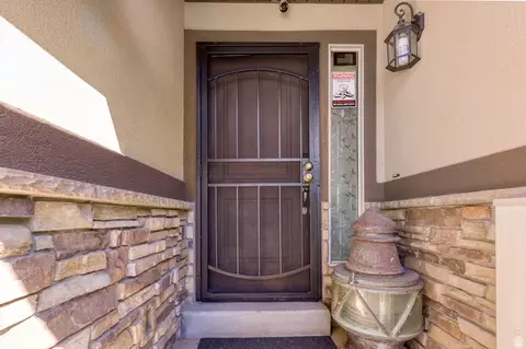 2005 E Redtail Way N, Layton, UT 84040 photo 6