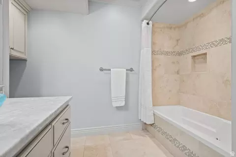 Bath - 1454 E Bald Mountain Cir, Alpine, UT 84004 photo 3 of 3