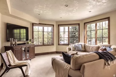 Living - 1454 E Bald Mountain Cir, Alpine, UT 84004 photo 3 of 4