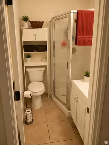 Bath - 1225 S Main St, Mapleton, UT 84664 photo 1 of 2