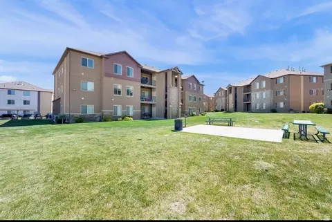 3569 E Rock Creek Rd #G2, Eagle Mountain, UT 84005