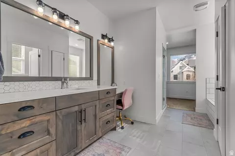 Bath - 1426 S 1450 W, Mapleton, UT 84664 photo 1 of 7