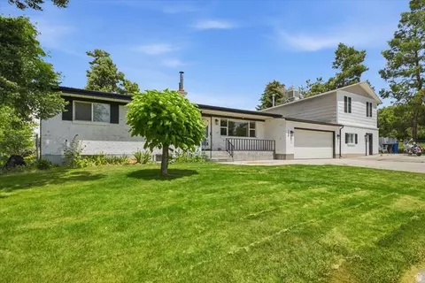 209 E 300 N, Smithfield, UT 84335