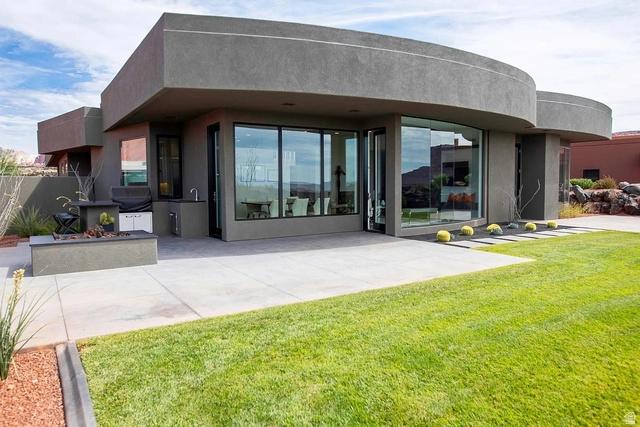 1500 E Split Rock Dr #150, Ivins, UT 84738