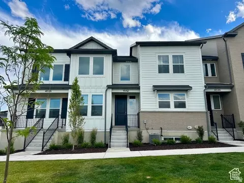 4542 W Parkes Peak Ln S, Herriman, UT 84096