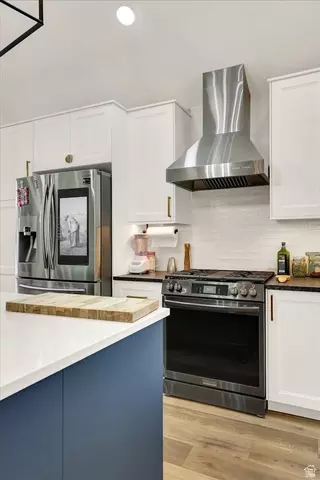 Kitchen - 1073 N 175 E, Layton, UT 84041 photo 6 of 6