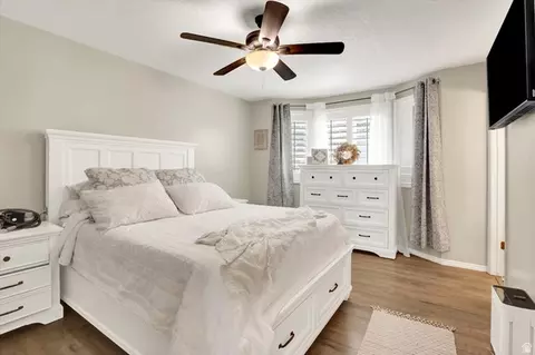 Bedroom - 1073 N 175 E, Layton, UT 84041 photo 2 of 4