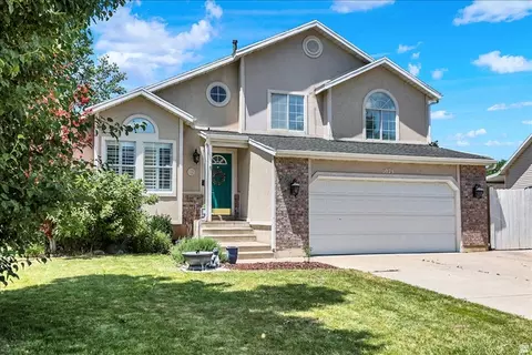1073 N 175 E, Layton, UT 84041