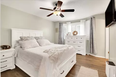 Bedroom - 1073 N 175 E, Layton, UT 84041 photo 3 of 4